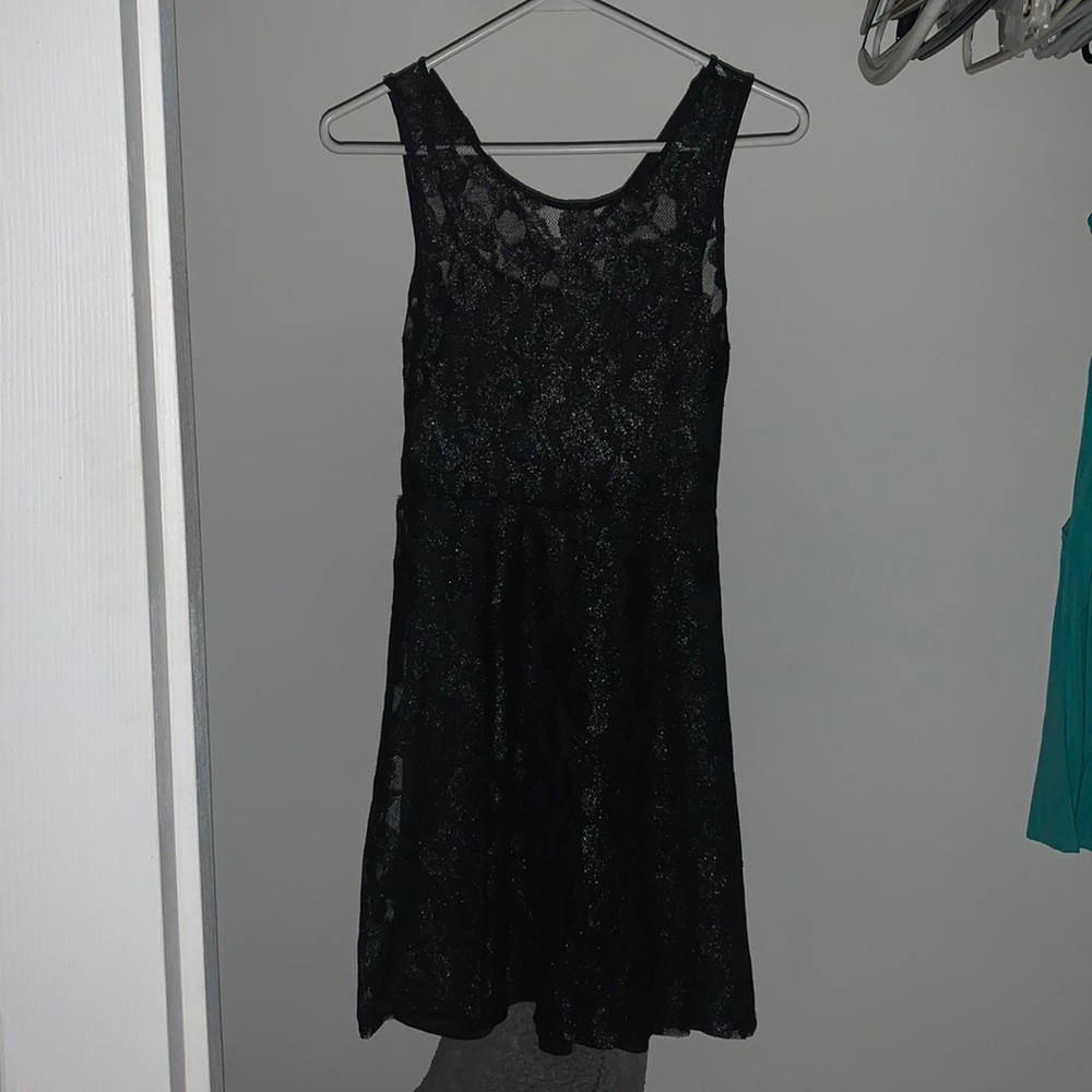 XS black lace dress from Express